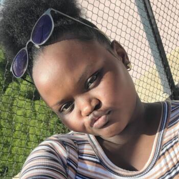 Babysitter Ruiru: Betty