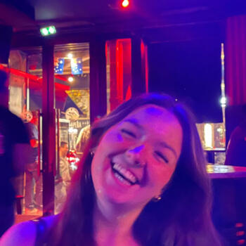 Babysitter in Gold Coast: Joséphine