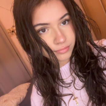 Babysitter Ottignies-Louvain-la-Neuve: Charlotte