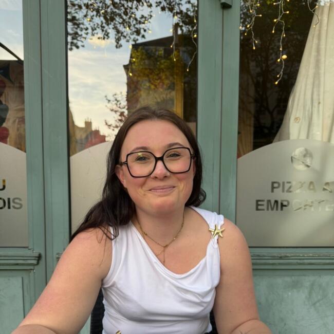Babysitter in Boulay-les-Barres: Oceane