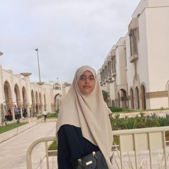 مربية أطفال الدار البيضاء: Hiba