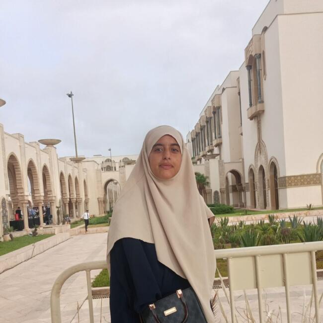 مربية أطفال في الدار البيضاء: Hiba