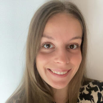 Babysitter in Moutiers (Bretagne): Louane