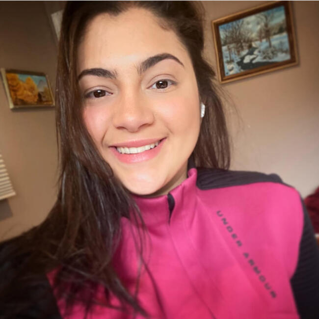 Babysitter in Pers-Jussy: Franciane