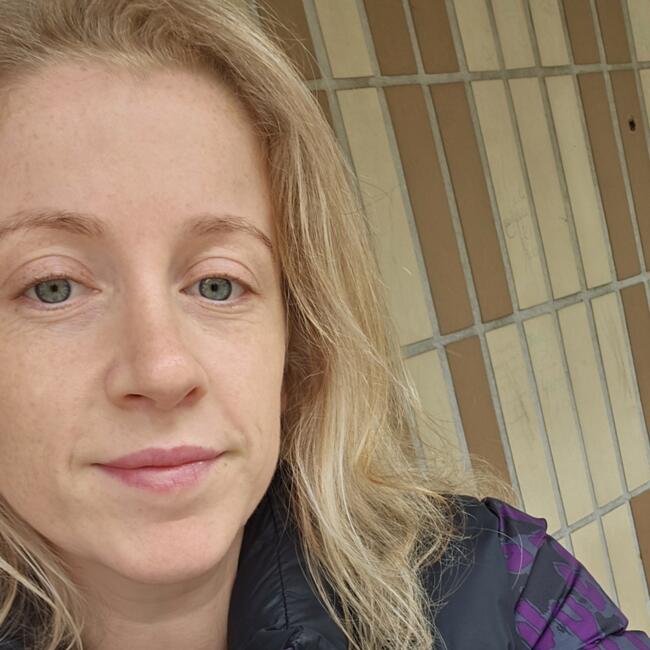 Babysitter in West Byfleet: Lizzy