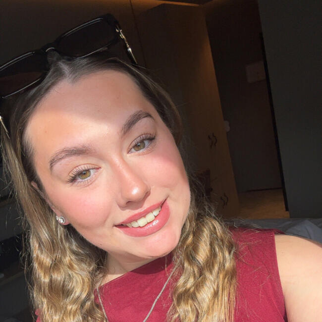 Babysitter in Glasgow: Lia