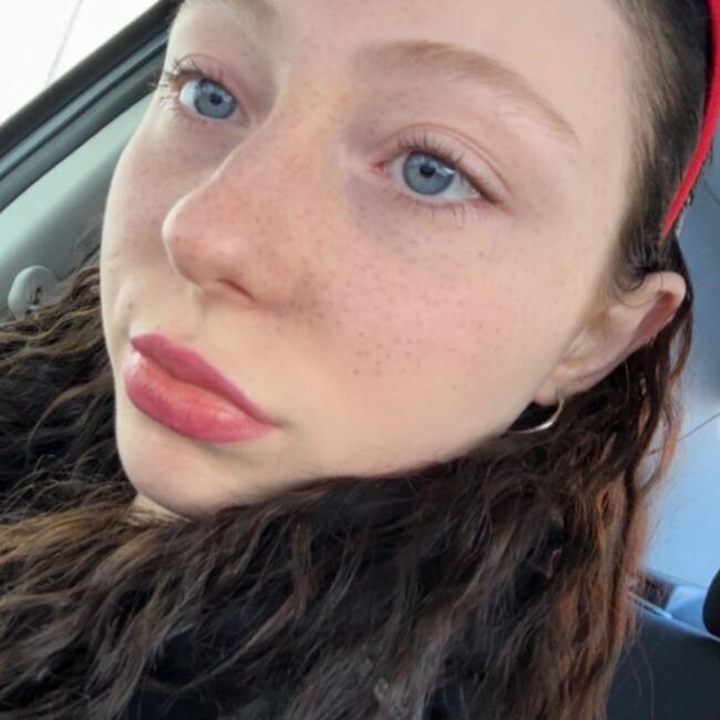 Babysitter in Longueuil: Maika