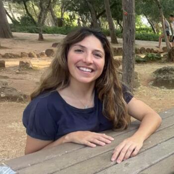 Babysitter em Cascais: Filipa