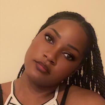 Nanny in Dubai: Carol