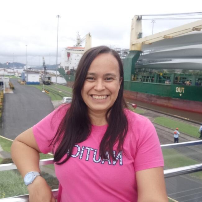 Babysitter in Herediana: Melissa