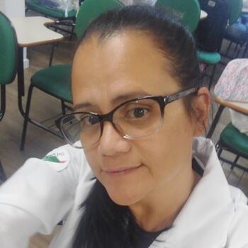 Babá em São José (São José): Fabricia