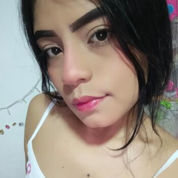 Baby-sitter in Neiva: Laura Andrea