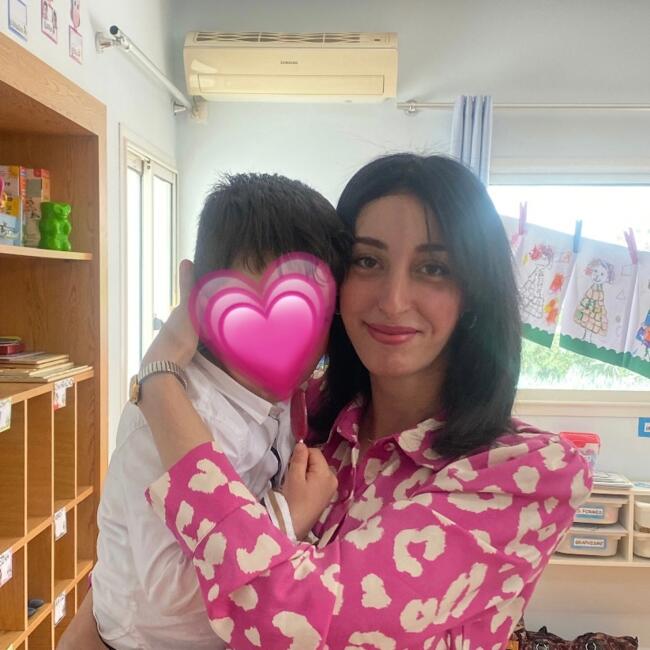 مربية أطفال في رباط: Aya