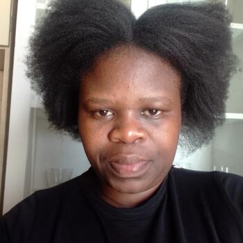 Babysitter in Khayelitsha: Lina