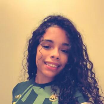 Babysitter in Boulogne-sur-Mer: Shanyce