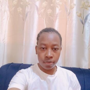 Babysitter in Kahama: Divina Nyamizi Gabriel