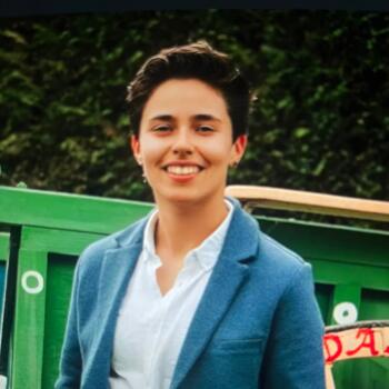 Babysitter in Marinha Grande: Beatriz