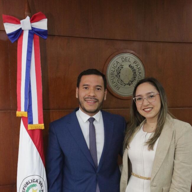 Trabajo para niñera en Asunción: ABIGAIL