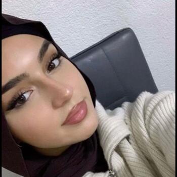 Babysitter in Vienne: Sabrina