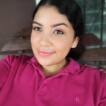 Niñera en David: Daniela