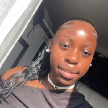 Babysitter in Dammarie-les-Lys: Tatiana