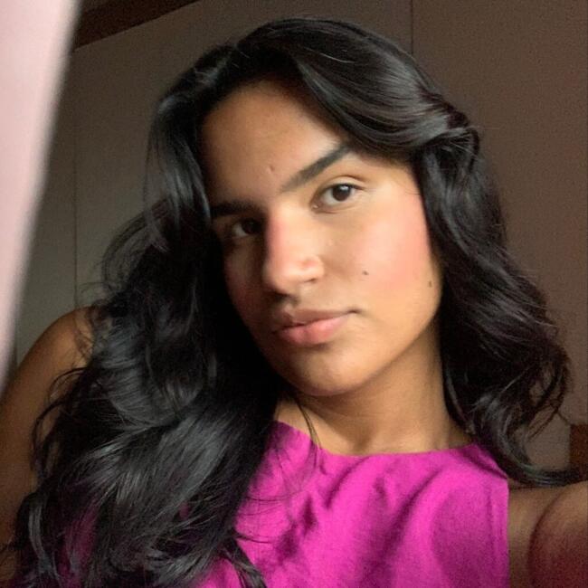 Babysitter in Trindade: Lorena