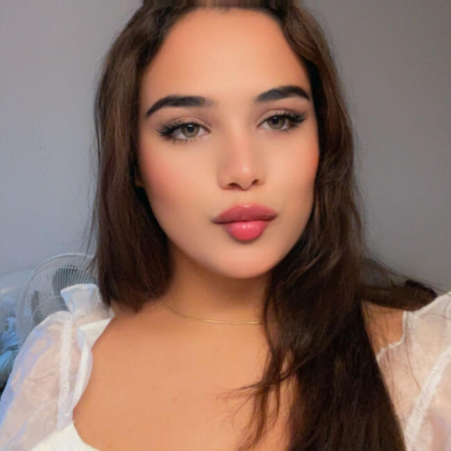 Babysitter in Bellegarde-sur-Valserine: Ikram