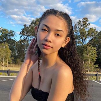Babysitter Brisbane: Jay Anne