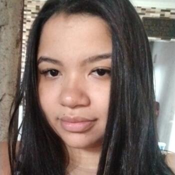 Babysitter in Vespasiano: Ana Clara Araujo Souza