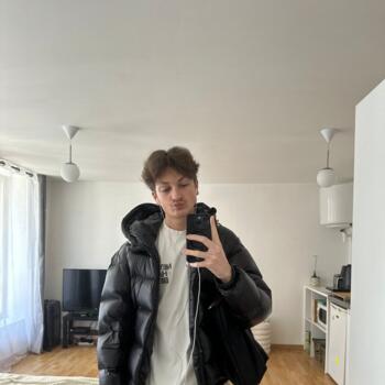 Babysitter in Lille: Clément