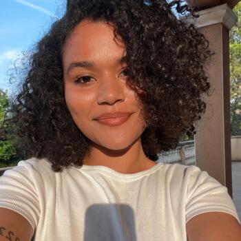 Babysitter in Marseille: Celia