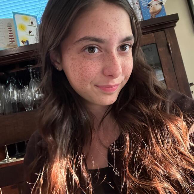 Baby-sitter in Chilliwack: Ava