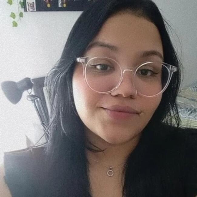 Babysitter in Ribeirão Preto: Victoria