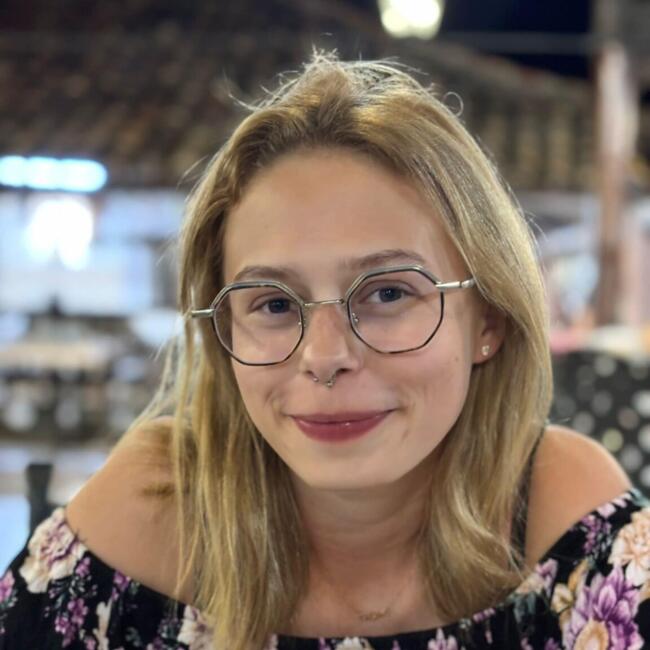 Nanny in Busca: Wioletta