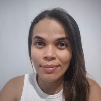 Babysitter in São Paulo (São Paulo): Suellen