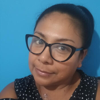 Babysitter La Molina: Janet