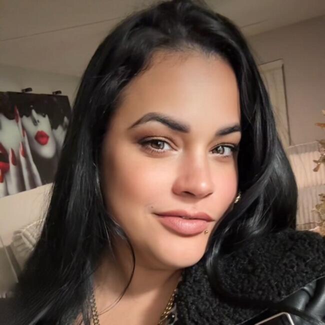 Babysitting job in Tampa: Zuleydis