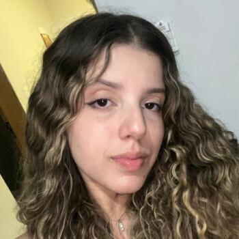 Babá Brasília: Letícia