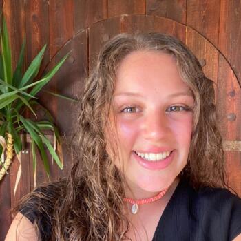 Babysitter in Cheratte: Elula