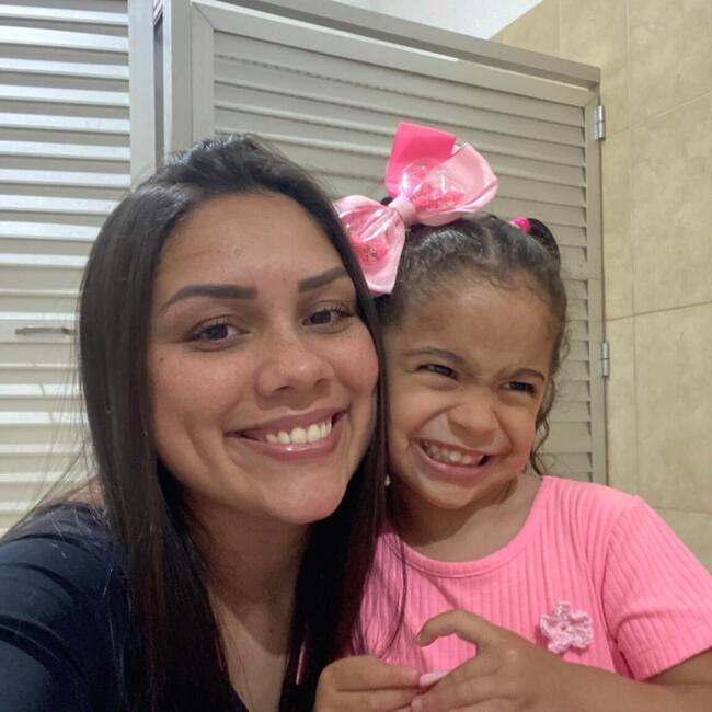 Babysitter in Esteio: Debora