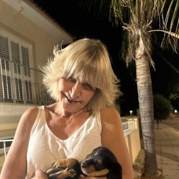 Babysitter in Nicosia: Thekla