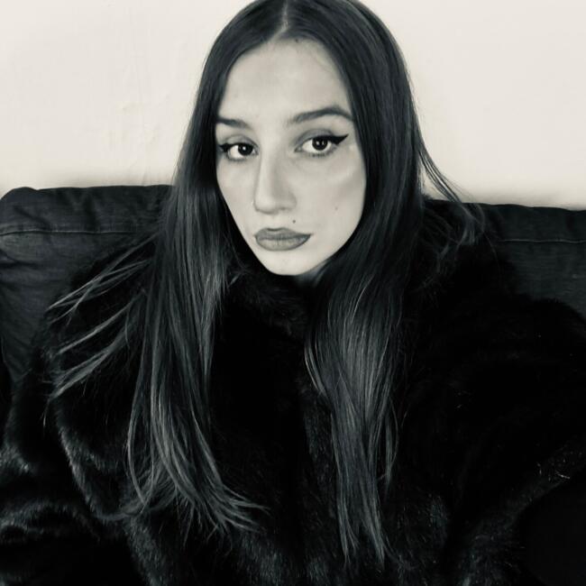 Babysitter in Lille: Louise