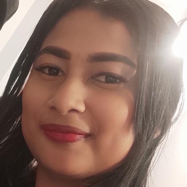 Babysitter in Soledad: Luz Angela