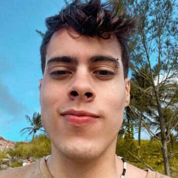 Babysitter in Rio das Ostras: Pedro