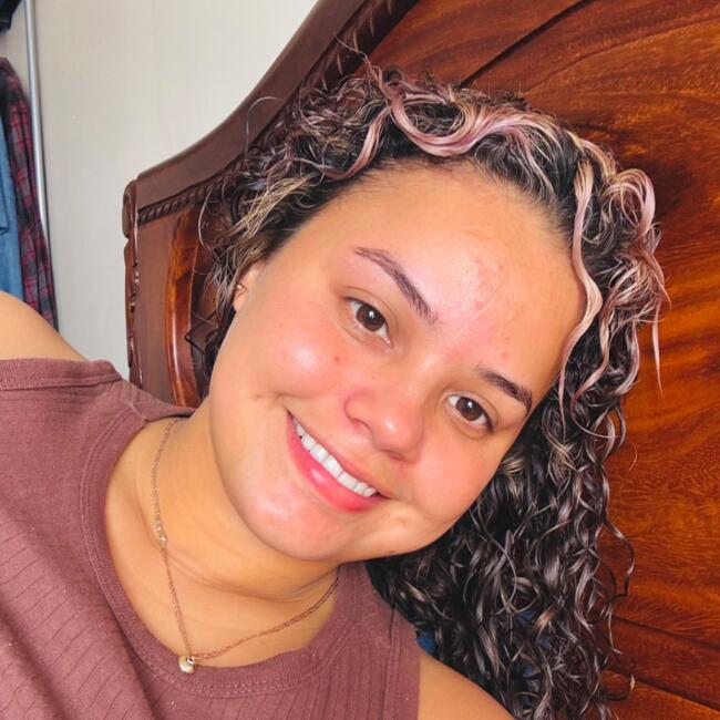 Niñera en Tobosi: Mariana Contreras Bastos