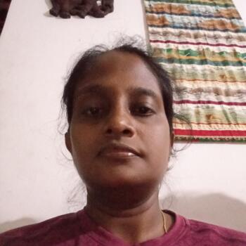 Nanny in Colombo: Kanchana