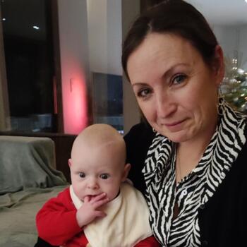 Babysitter Wanze: Laetitia