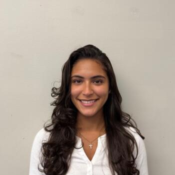 Babysitter in Nanuet: Denise