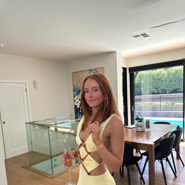 Babysitter in Sydney: Sophie