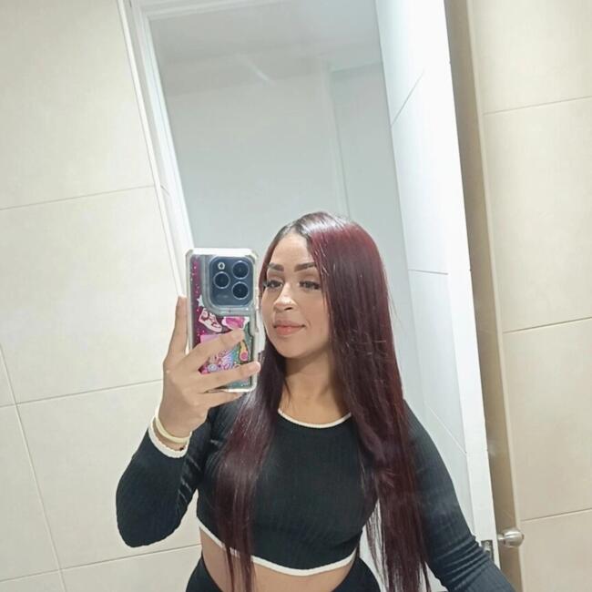 Babysitter in La Calera: Fiorella